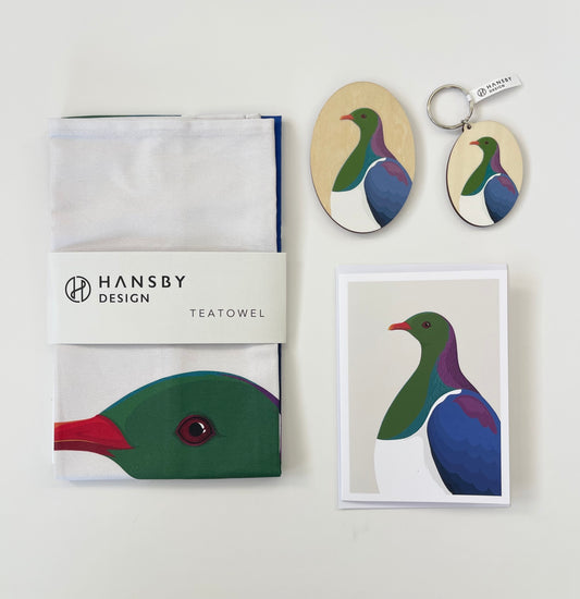 Kererū Medium Gift Box