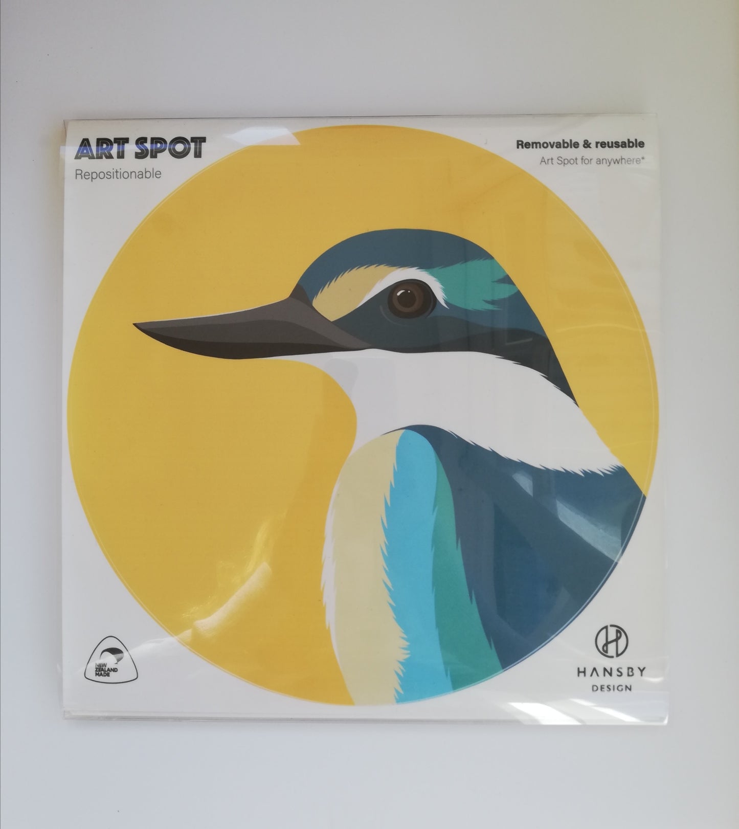 Packaged art spot of New Zealand Kingfisher bird by Hansby Design, wall decal