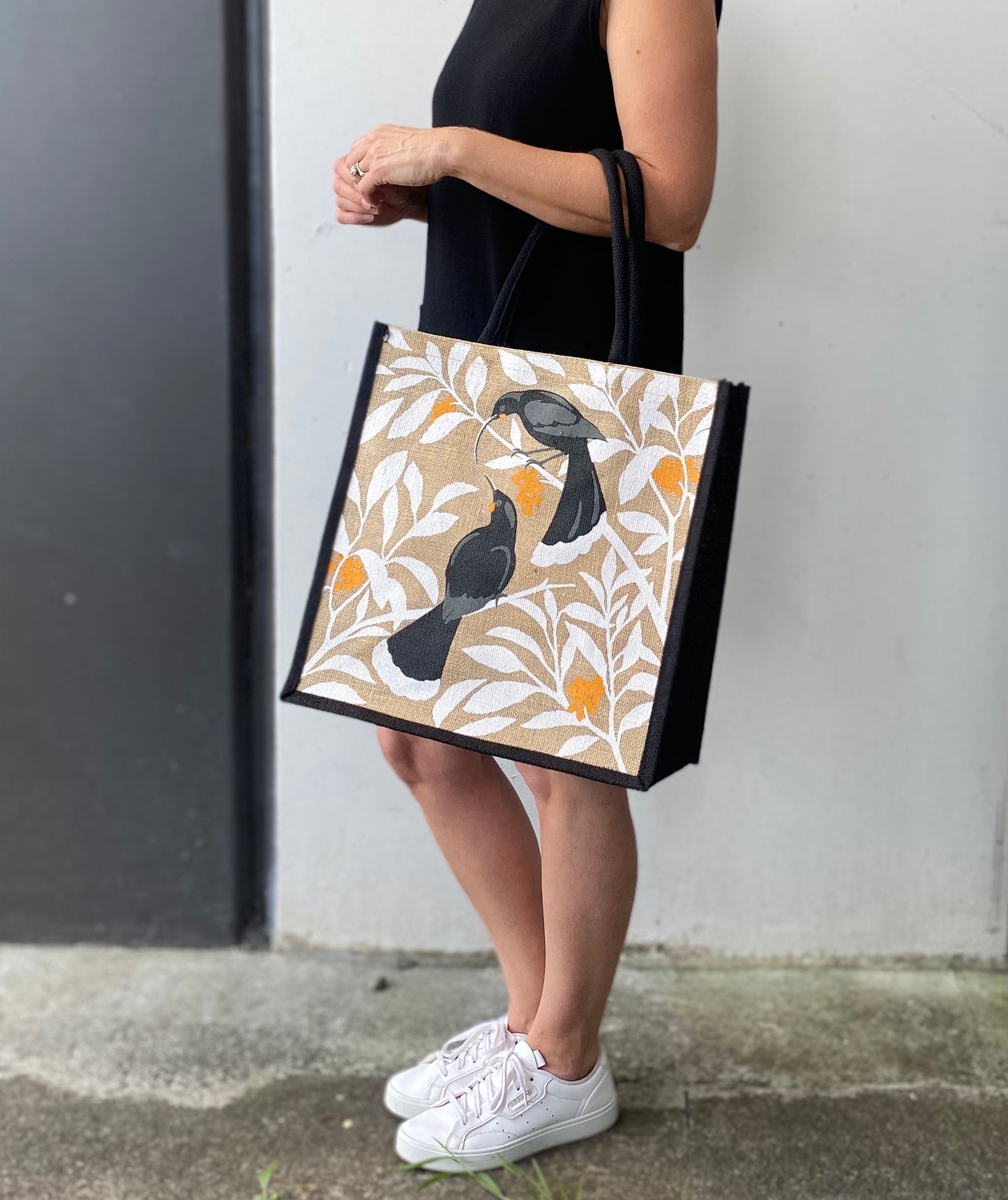 Huia print jute bag by Hansby Design , New Zealand artist